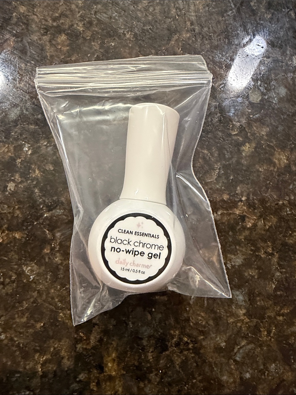 Daily Charme Essentials Black Chrome No-Wipe Gel — 0.5 fl oz New